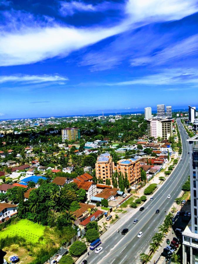 Lark Hotel Dar es Salaam Exteriér fotografie