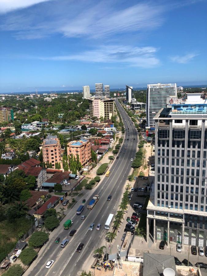 Lark Hotel Dar es Salaam Exteriér fotografie